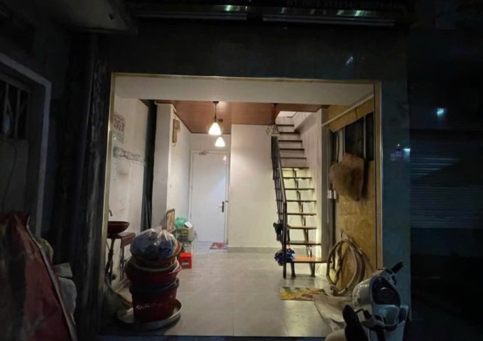 Chính chủ cần Cho thuê nhà buôn bán/văn phòng/ở/….Nguyễn Thượng Hiền, Quận 3.