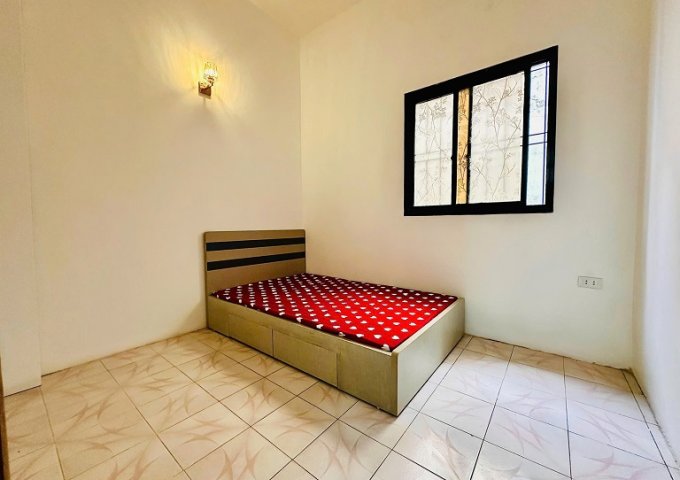 NHÀ  NGÕ 302 ĐƯỜNG LÁNG, Phường Thịnh Quang, Đống Đa Hà Nội 27m2 4 tầng