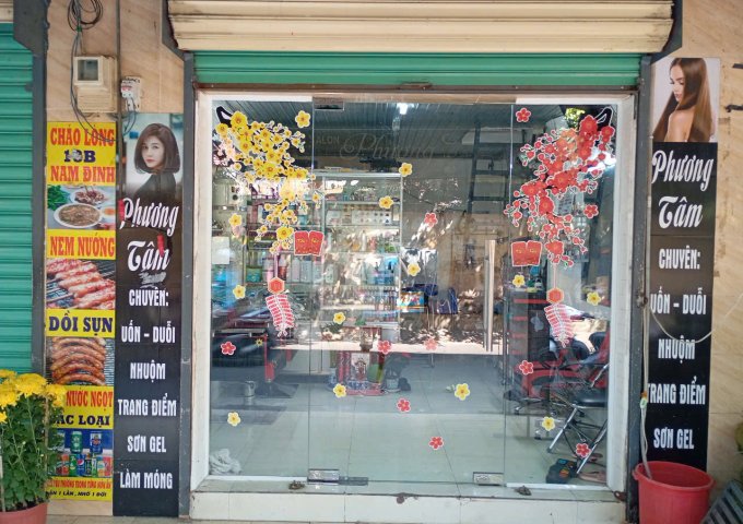 Mình cần sang lại tiệm tóc nữ, do bận công việc ở quê