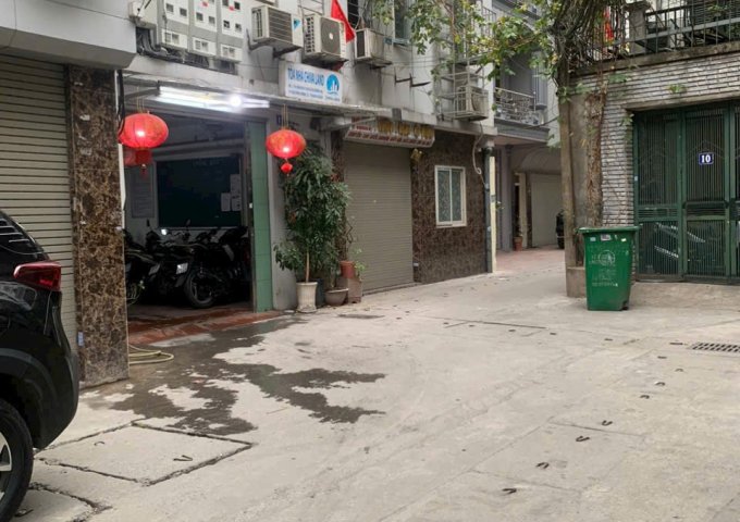 Cần bán Căn Chung cư mini 52m phố Khương Hạ, có 2 phòng ngủ, ngõ rộng 4m ô tô quay đầu thoải mái.