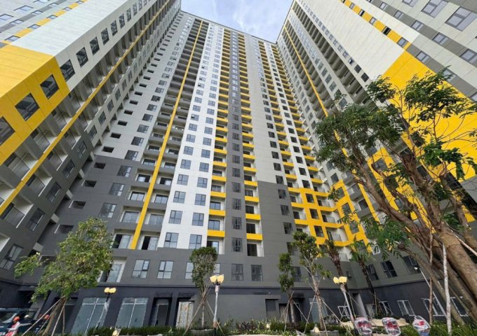 Chính chủ bán gấp căn hộ Tháp Green Topaz thuộc dự án chung cư ngôi sao Bcons City.