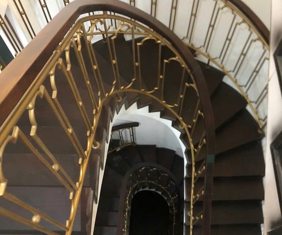 CHO THUÊ NHÀ Diện tích 200m2. Phù hợp cho gia đình hoặc nhóm bạn bè. Có 3 phòng ngủ, 4 nhà về sinh