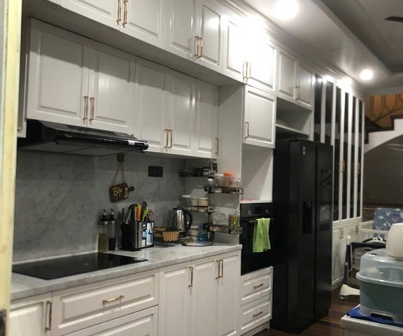 CHO THUÊ NHÀ Diện tích 200m2. Phù hợp cho gia đình hoặc nhóm bạn bè. Có 3 phòng ngủ, 4 nhà về sinh