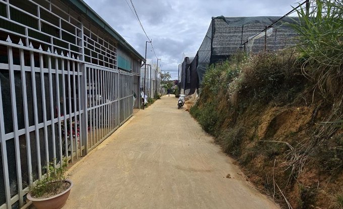 Gửi bán lô đất Trại Mát - Phường 11 - TP Đà Lạt. Cách đường Chính Huỳnh Tấn Phát chỉ 3_4p