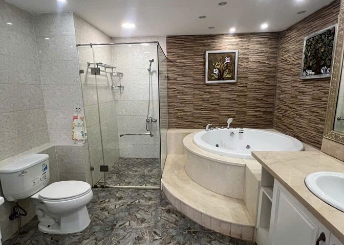 CHÍNH CHỦ CẦN BÁN CHCC CAO CẤP KHU ROYAL CITY