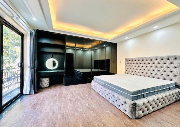 NHÀ MẶT PHỐ TRẦN QUANG DIỆU - 7 TẦNG THANG MÁY - KD ĐỈNH - 60M2 - 34,8 TỶ