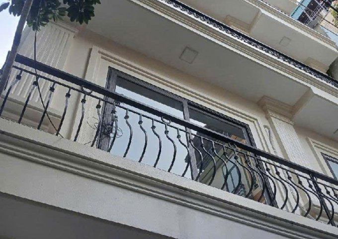 NHÀ MẶT PHỐ TRẦN QUANG DIỆU - 7 TẦNG THANG MÁY - KD ĐỈNH - 60M2 - 34,8 TỶ