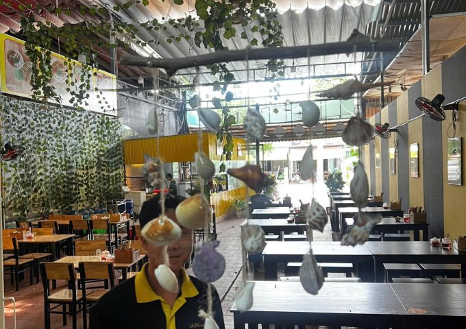 SANG NHƯỢNG MẶT BẰNG mặt tiền đường Tăng Nhơn Phú , gần trường CĐ Công Thương