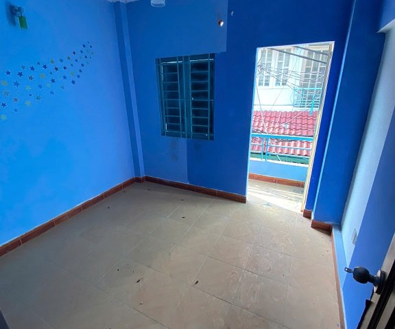 Cho thuê nhà nguyên căn 4x9 hẻm 1/ Nguyễn Thần Hiến, P18, Q4, HCM