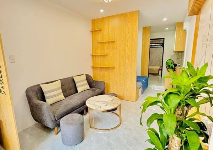 Bán Nhà Ở Luôn, Phố Lê Gia Định, Hai Bà Trưng 40m, giá 2.55 tỷ.