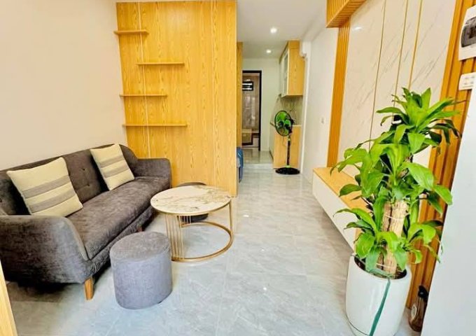 Bán Nhà Ở Luôn, Phố Lê Gia Định, Hai Bà Trưng 40m, giá 2.55 tỷ.