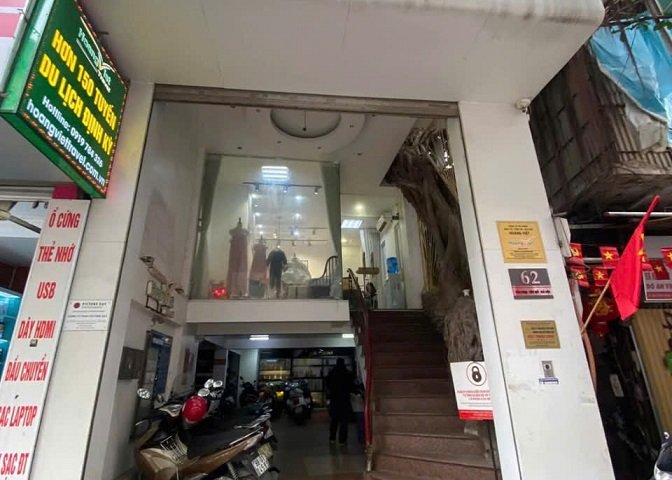 CHÍNH CHỦ CHO THUÊ MẶT BẰNG  tầng 1 ( tầng lửng mặt tiền ) tầng 2 CÓ 3 PHÒNG RIÊNG KHÉP KÍN TẠI Tây hồ HÀ  NỘI