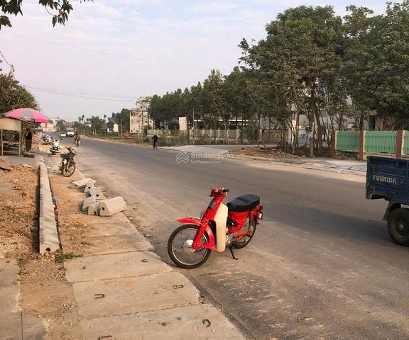 Chính chủ cho thuê nhà riêng DT 330m2, Mặt Đường Lớn, Giao Thông Thuận Tiện Tỉnh lộ 295, Xã Ngọc Châu, Tân Yên, Bắc Giang