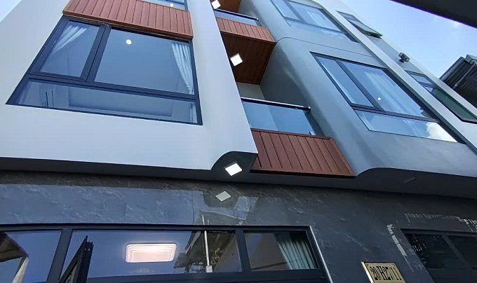 Cc Bán nhà K20/27/11 Hoàng hoa thám vừa nhà ở vừa căn hộ- ngang 8m