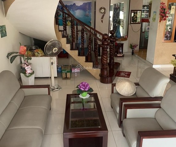 Cho thuê nhà 1 trệt 1 lầu đường Ngô Văn Trị, Phường Phú Lợi, TP Thủ Dầu Một.