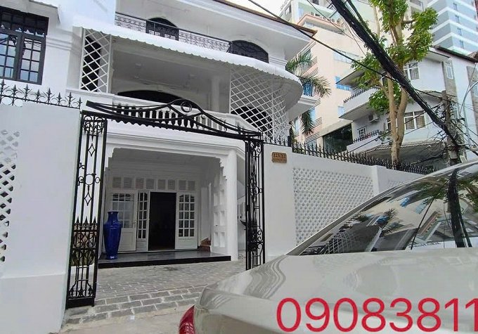 THUA LỖ CẦN TIỀN BÁN GẤP BIỆT THỰ KIẾN TRÚC PHÁP,ĐỘC LẠ ĐẸP HIẾM KHU VIP ,giáp Q1 TP Hồ Chí Minh