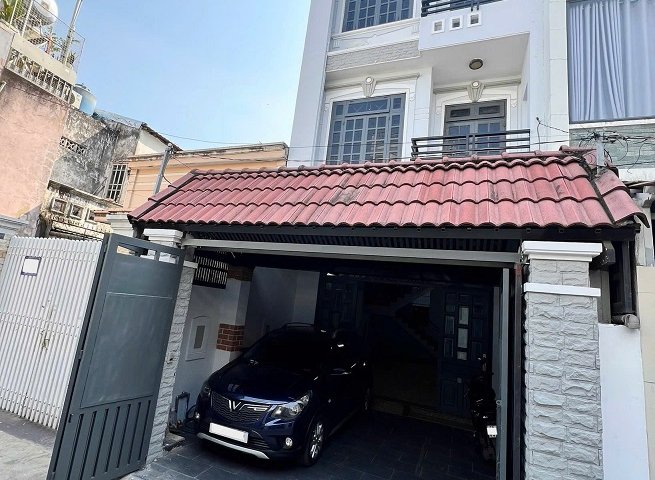 Bán gấp nhà riêng 4PN, 5WC, giá tốt tại Trường Chinh, Tân Hưng Thuận, Q12, HCM