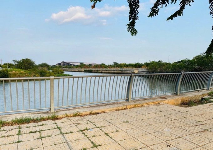 SIÊU PHẨM BIỆT THỰ VEN SÔNG - KĐT LONG HƯNG CITY - TP. Biên Hòa, Đồng Nai, đối diện KDL Sơn Tiên