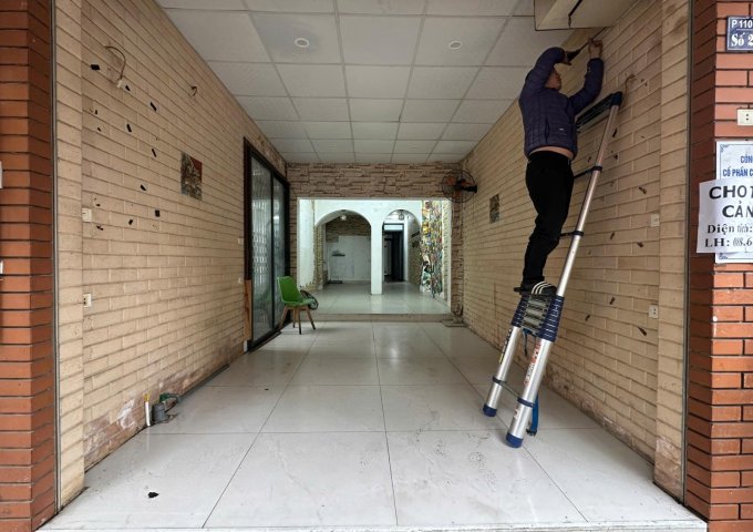 Cần cho thuê nhà mặt phố Thanh Nhàn, Hai Bà Trưng