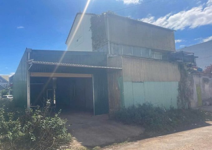 Chính chủ bán 2 lô đất liền kề  tại Đường Lý Nam Đế, Hàn Mặc Tử thuộc Phường Trà Bá, Pleiku, Gia Lai.