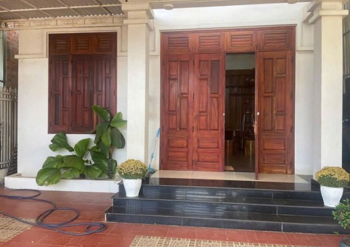 Chính chủ bán 2 lô đất liền kề  tại Đường Lý Nam Đế, Hàn Mặc Tử thuộc Phường Trà Bá, Pleiku, Gia Lai.