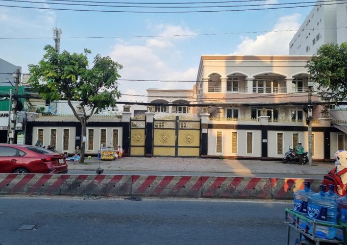 Nhà đất siêu rộng mặt tiền 817 Huỳnh Tấn Phát, P Phú Thuận, quận 7, HCM