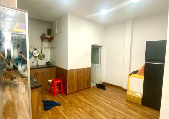 Bán nhà đường Hiệp Thành 45, Hiệp Thành, Quận12, 46m2, nhỉnh 2 tỷ.