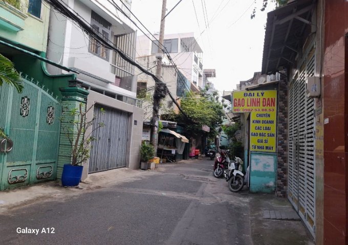 Bán nhanh lô đất đẹp , hẻm xe hơi thông 2 đầu 107/13 Đường Phạm Văn Hai, Tân Bình giá chỉ 18 tỷ