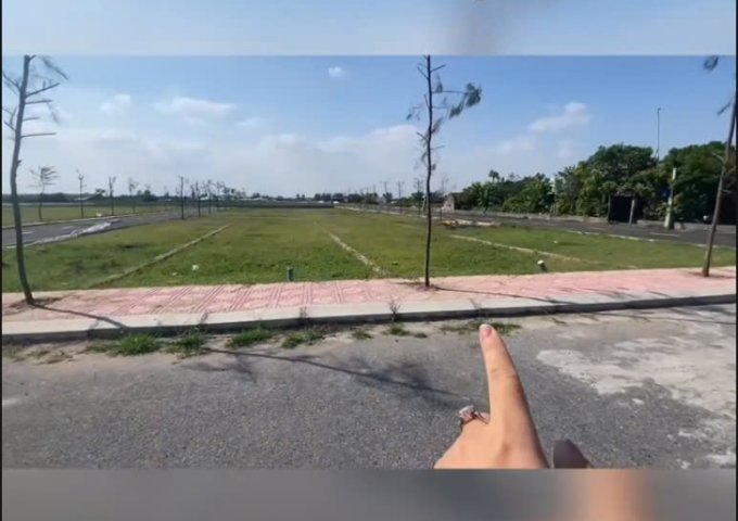 SIÊU PHẨM ĐẤT THỔ CƯ SÁT BÃI TẮM QUẤT LÂM NAM ĐỊNH