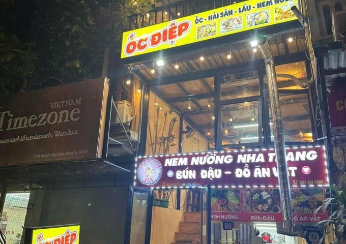 Chính chủ cần sang nhượng mặt bằng quán ăn Địa chỉ : 80 Nguyễn Ngọc Doãn , Phường Trung Tự , quận Đống Đa
