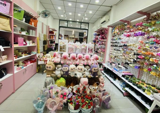 Chuyển nhượng shop quà tặng, phụ kiện tại mặt đường Bình Quới, Thanh Đa, Bình Thạnh, Hồ Chí Minh