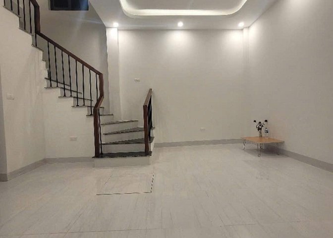 Bán Nhà 5 Tầng Mới Cong, Lô Góc 3 Thoáng Tại Long Biên, Hà Nội.