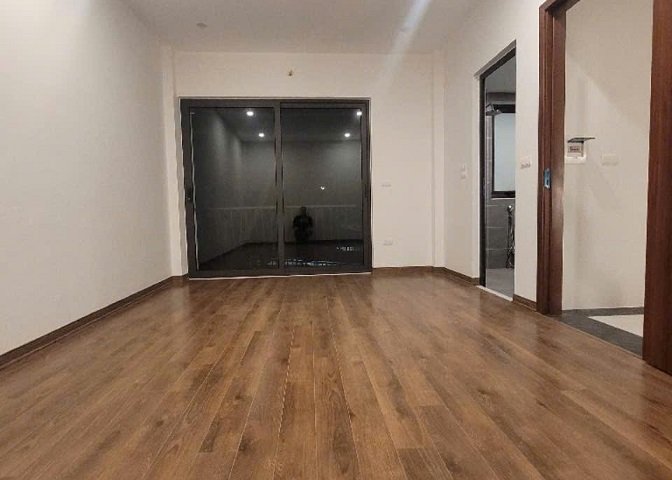 Bán Nhà 5 Tầng Mới Cong, Lô Góc 3 Thoáng Tại Long Biên, Hà Nội.