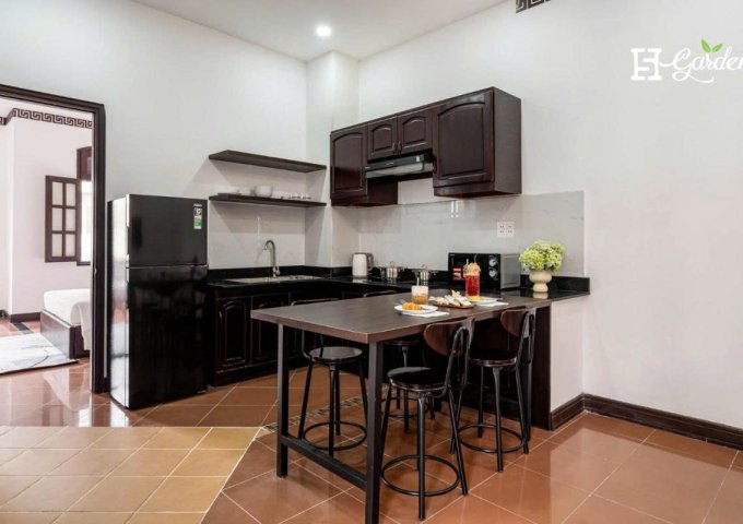 Chính chủ bán 3 tầng Số 2 cư xá đô thành P4 Quận 3 .