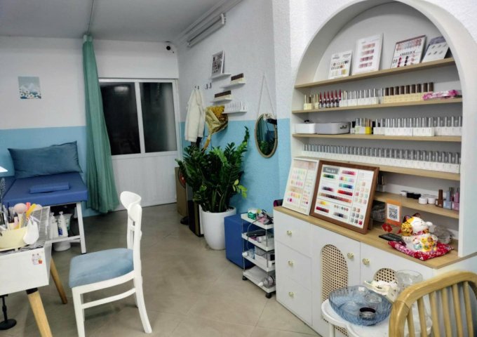 CẦN SANG NHƯỢNG CỬA HÀNG NAIL - MI - GỘI  Vị Trí : Hạ Đình, Thanh Xuân, Hà Nội