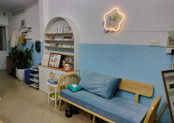 CẦN SANG NHƯỢNG CỬA HÀNG NAIL - MI - GỘI  Vị Trí : Hạ Đình, Thanh Xuân, Hà Nội