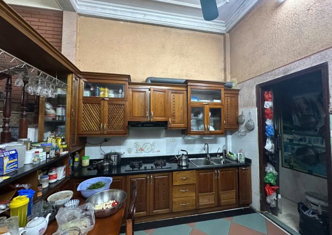 CHÍNH CHỦ CHO THUÊ NHÀ ĐẸP – KINH DOANH NGAY TẠI MẶT ĐƯỜNG GIẢI PHÓNG, GIÁP BÁT