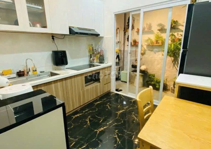 Nhà HXH đường Làng tăng phú DT 71m cấp 4 