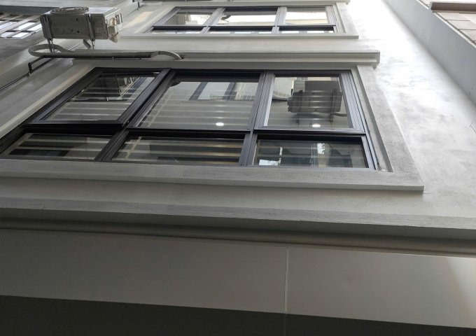 Nhà mới koong nợ tiền bán gấp giá rẻ Khuyến Lương 30m, 5 tầng, mặt tiền 4.1m, 5.25 tỷ Hoàng Mai.