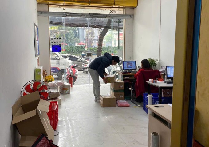 Cho thuê mặt bằng tầng 1 kinh doanh Địa chỉ: số 132 Khuất Duy Tiến