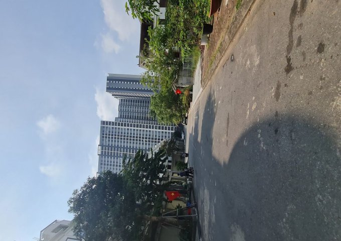 CC cần tiền bán gấp lô đất xây biệt thự tại Đa Tốn, Gia Lâm, Hà Nội. 193m2 đường 18m.