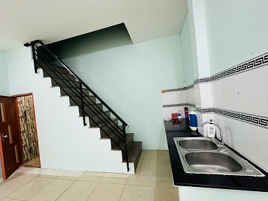 CHO THUÊ NHÀ NGUYÊN CĂN CÓ GÁC SUỐT – RỘNG RÃI, THOÁNG MÁT