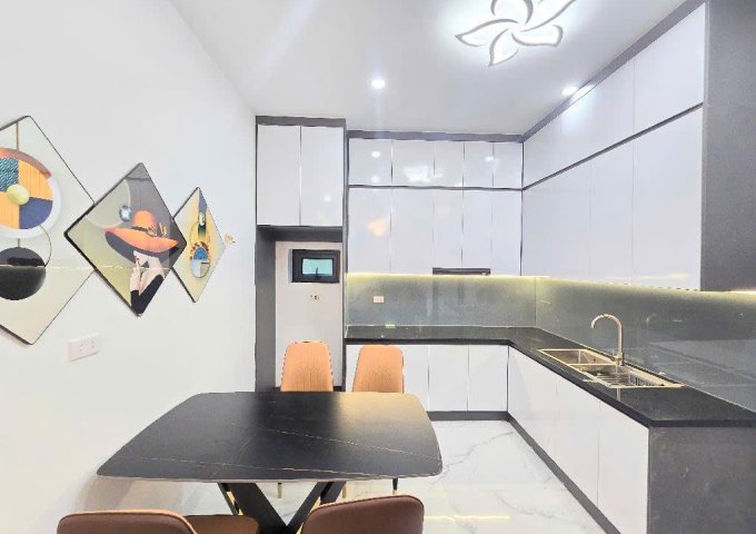 NGHĨA DŨNG -BA ĐÌNH / 4 TẦNG 32M2 - DÂN XÂY MỚI - 6x tỷ