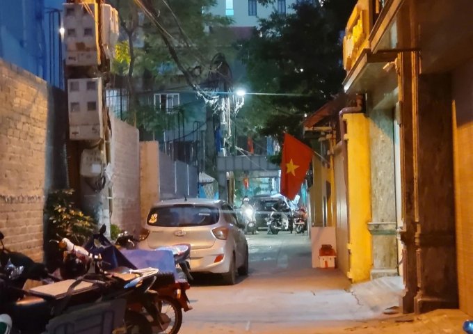 Nhà ngõ phố Tam Khương, ôtô đỗ cửa, thông 2 phố, tiện ích ngập tràn, 57m2, 13.6tỷ