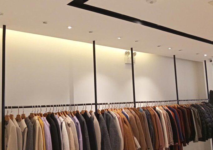 Cho thuê nhà 7 tầng 1 tum, mặt đường 32 Trần Phú, Hà Đông.