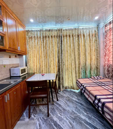 CHO THUÊ CĂN HỘ QUẬN 3 - BAN CÔNG RỘNG FULL NỘI THẤT