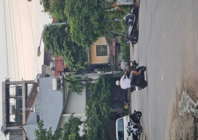 Bán nhà tại Cự Khối, Long Biên, Hà Nội. 6 tầng 51m2, thang máy, xe 16 chỗ đậu cửa.