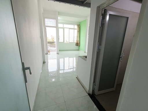 Cho thuê phòng trong nhà nguyên căn ( tầng 2)