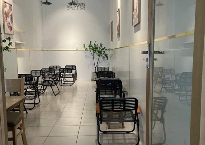 Cần sang quán cafe, nước ép ở 