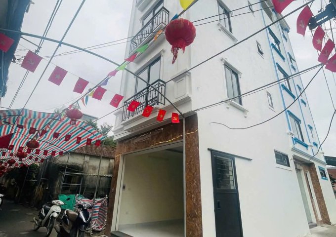 Bán nhà mặt phố Hạ Hồi, Tân Lập 32m2 x5 tầng. Cạnh Vinhomes Đan Phượng. Lô góc Ôtô vào nhà